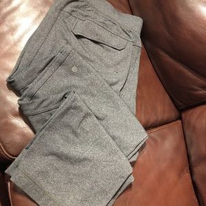 Men’s XL Lululemon Sweatpants- Gray
